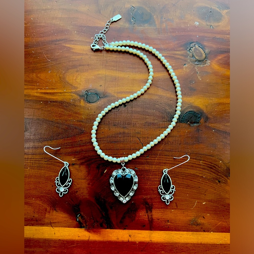 1928 Necklace and Earrings